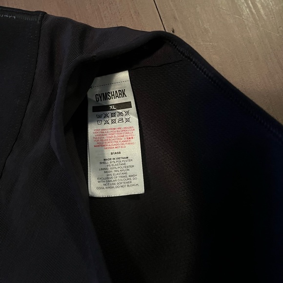 Gymshark Black Sports Bra - Picture 3 of 4